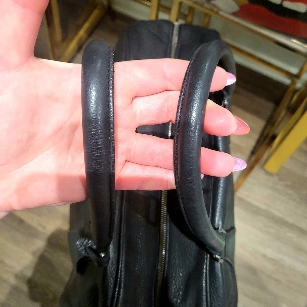 Prada | Black Leather Weekender Bag - Picture 4 of 11